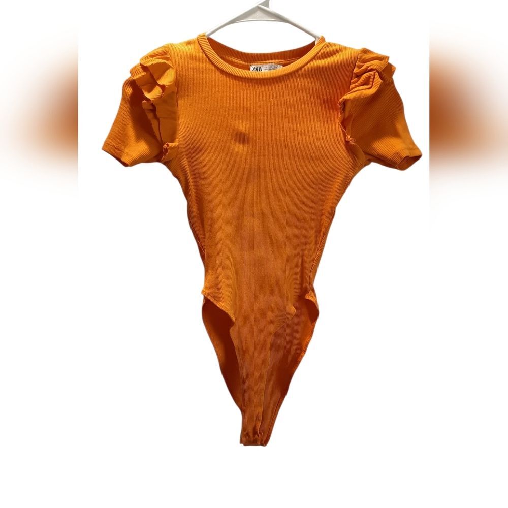 Zara Bodysuit Womans Small Orange Ruffled Ribbed Stretch Party Festival Casual